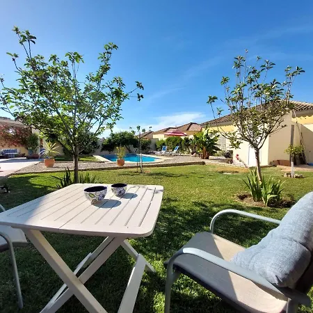 Bed and Breakfast Casa Ohana Novo Sancti Petri Καντίζ